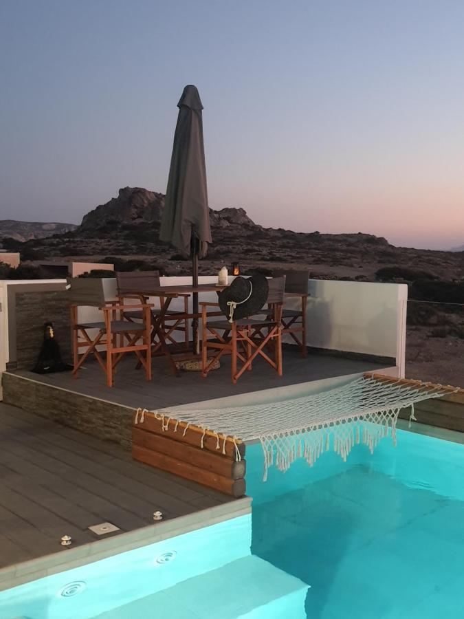 Tramonto Luxury Villa No2 - Breathtaking Sunset View 弗伊尼基昂 外观 照片